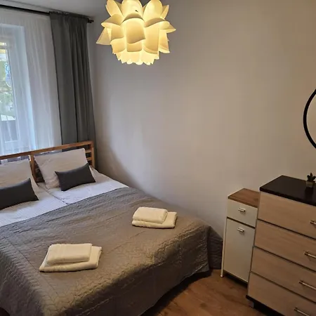 Daire Justinrent Rynek 36 Legnica