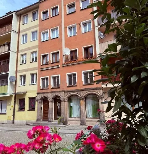 Justinrent Rynek 36 * Legnica